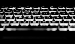 和平精英怎样盗号？揭秘盗号手段与防范技巧，保护你的游戏账号安全