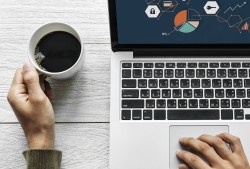 和平精英怎样盗号？揭秘盗号手段与防范技巧，保护你的游戏账号安全