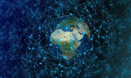 专业黑客手机定位找人服务真相：法律风险与可靠替代方案全解析