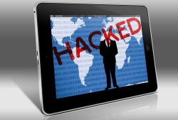 黑客教你入侵别人手机？别怕！掌握这些手机安全防护技巧，轻松守护你的隐私与财产