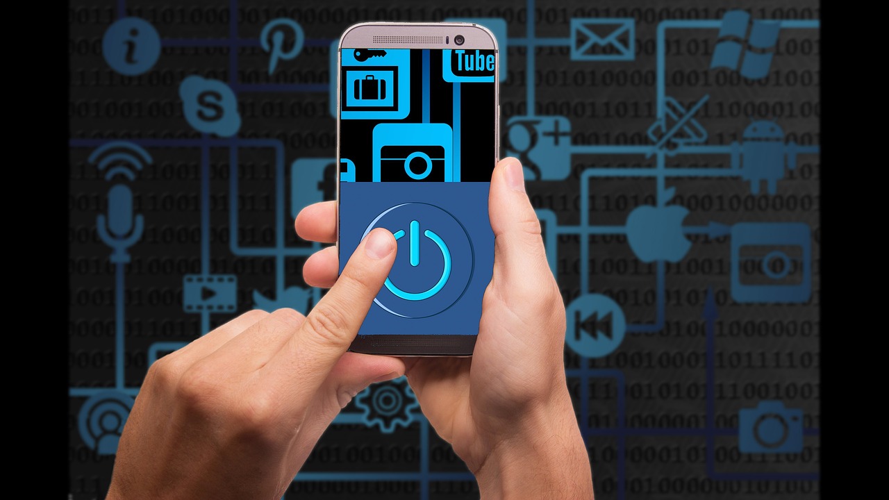 QQ24小时自助下单全网最低价：揭秘自动刷数据服务的省钱秘诀与避坑指南